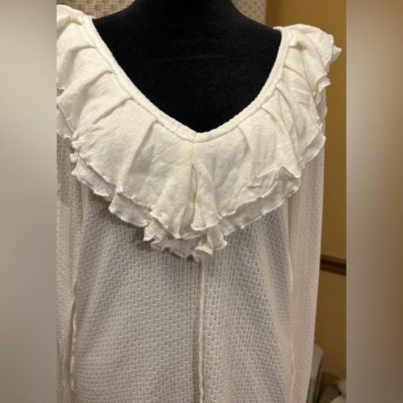 Free People Bennet Elegant White Ruffled Women's Top - Picture 3 of 7